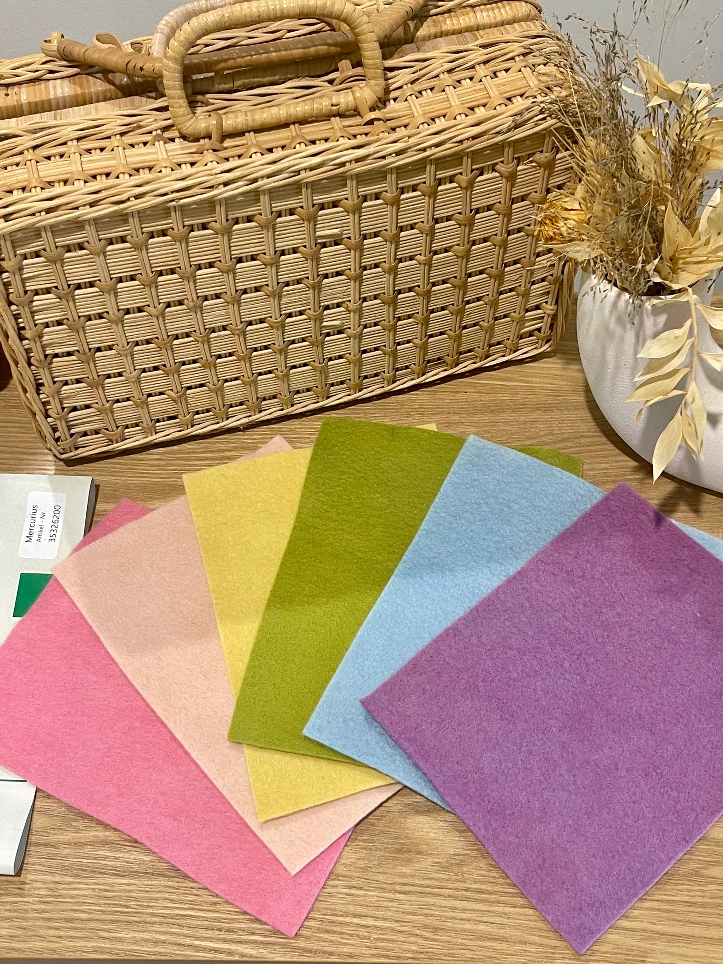 Filges Organic Plant Dyed Wool Felt 20x15cm 6 Sheets - Pastel Assortment
