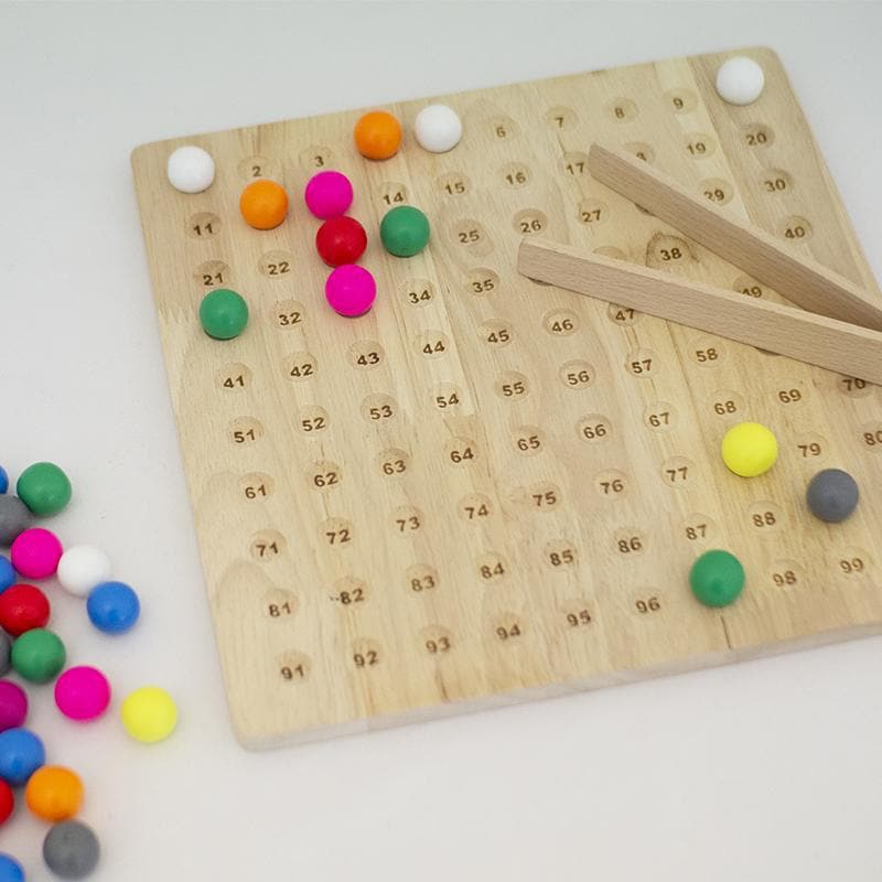 Montessori 100's Board