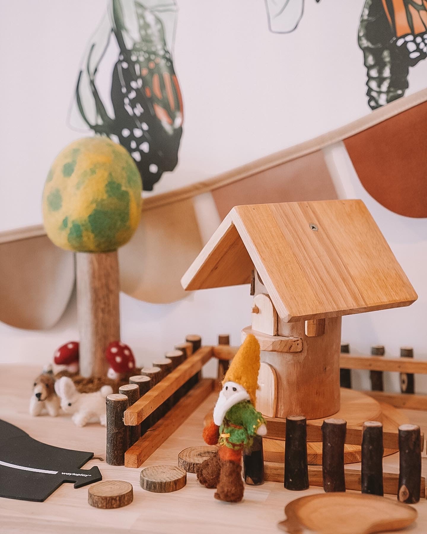 Gnome play house set