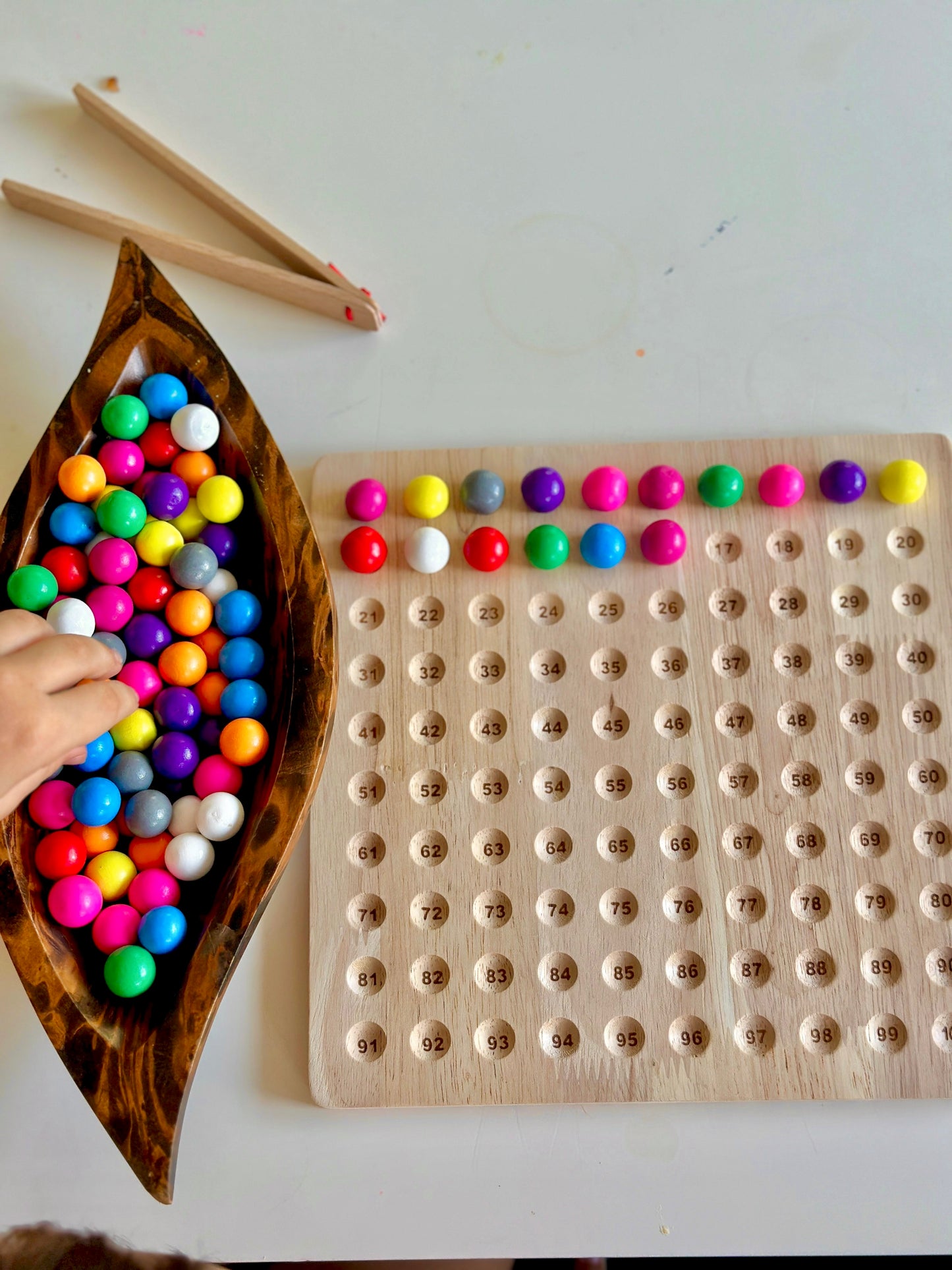 Montessori 100's Board