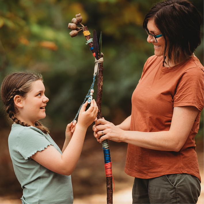 Wild Projects for Families- Book 4 Of the Nature Craft Series