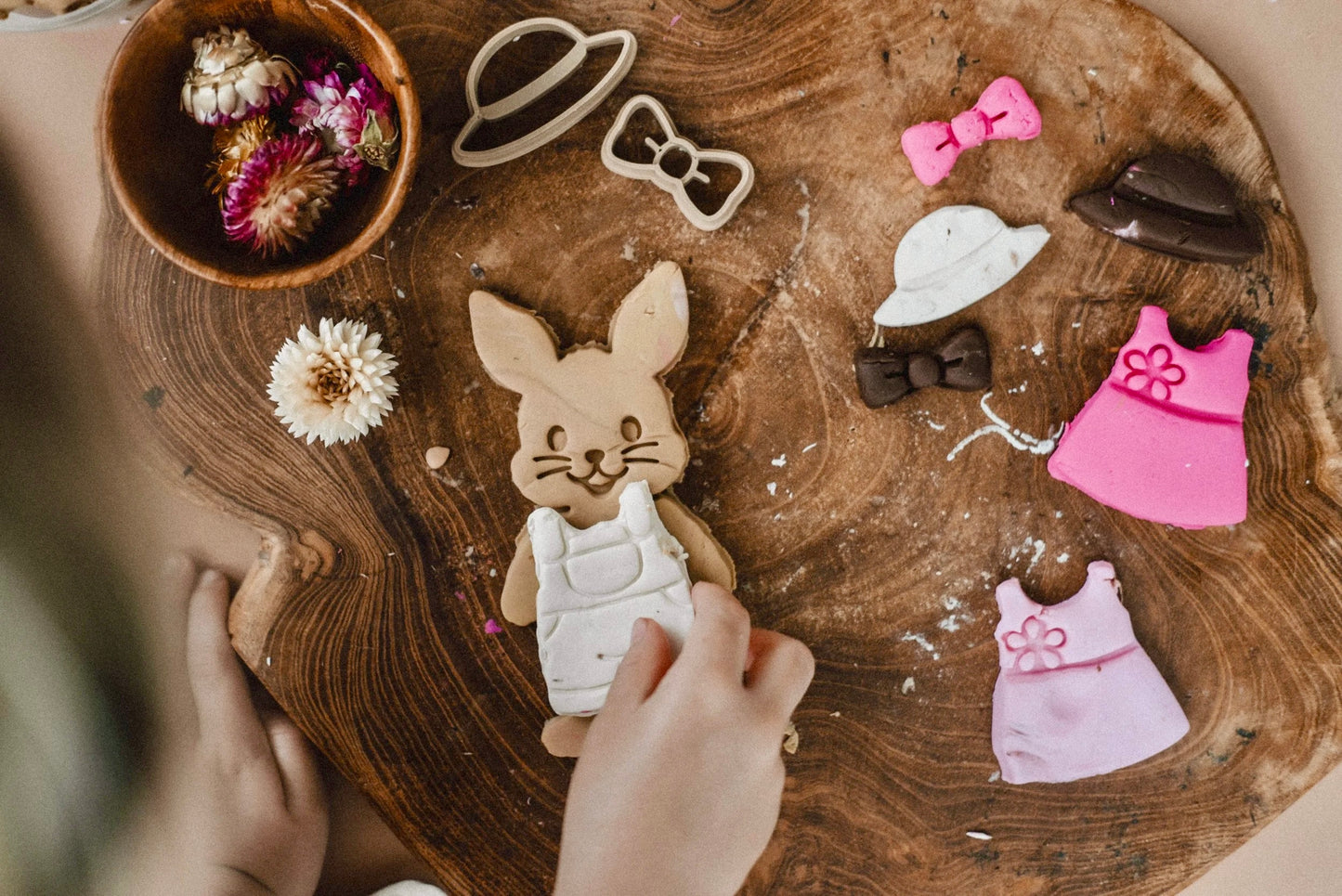 Bunny Dress-up Eco cutter set