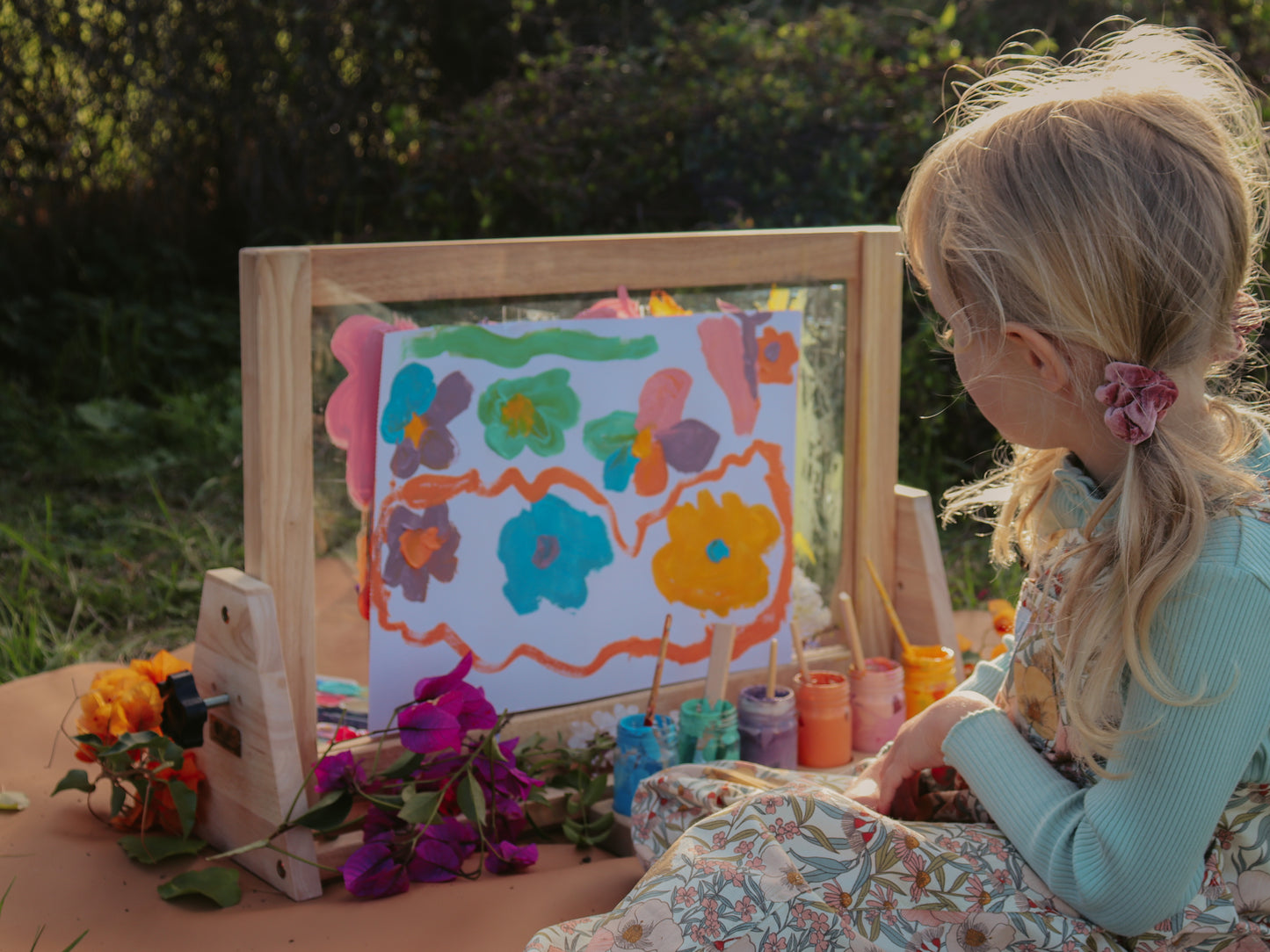 4 In 1 Easel