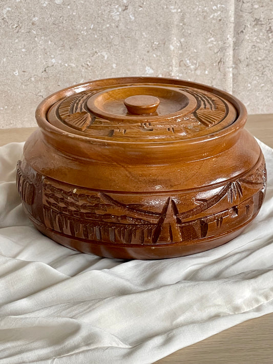 Lidded hand carved trinket Bowl
