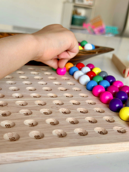 Montessori 100's Board