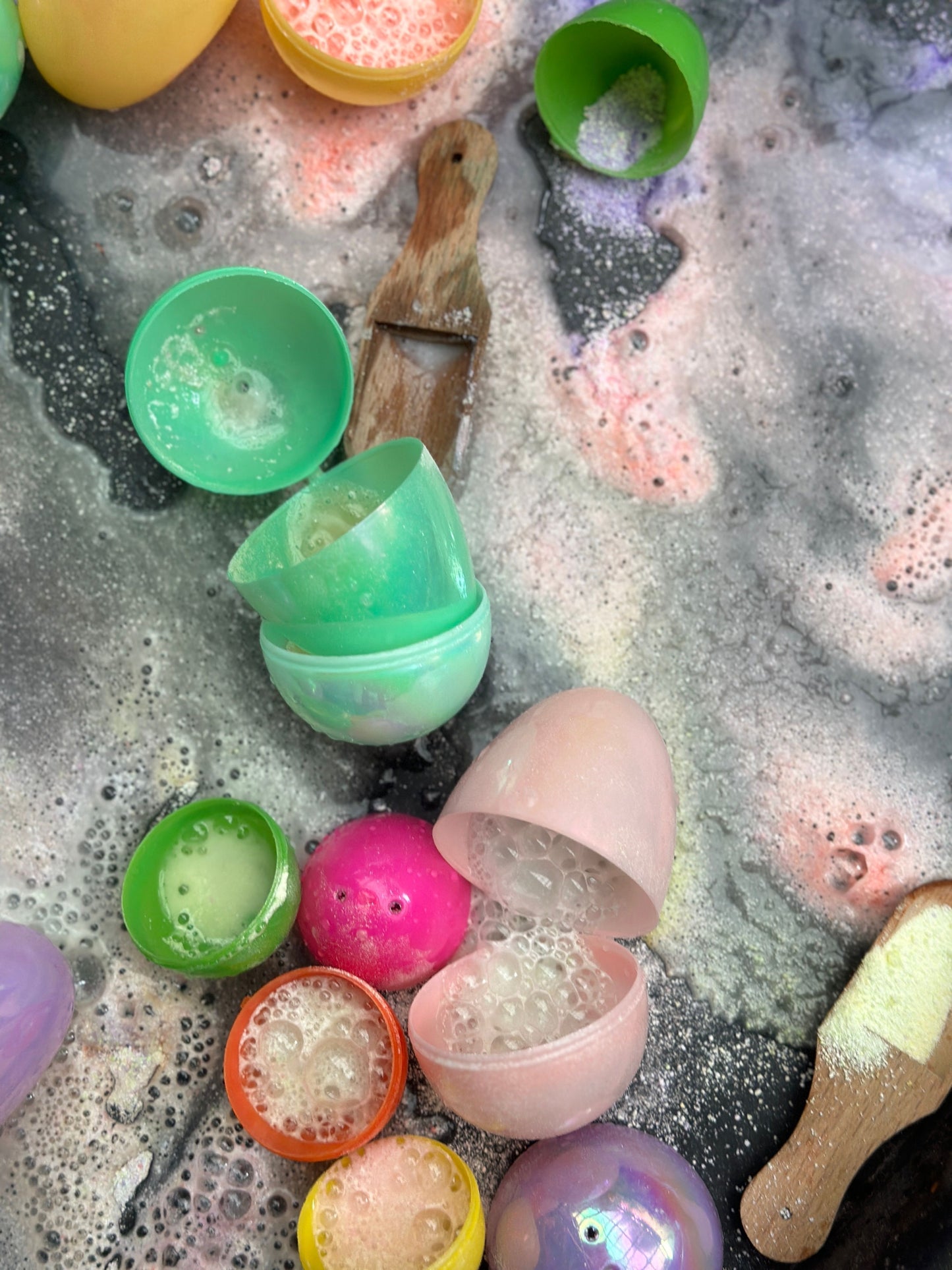 WHIMSICAL WISHES EASTER FIZZ KIT- Limited edition Groovy Eggs