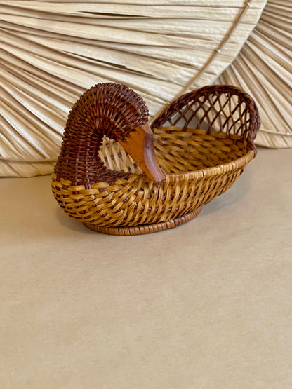 Woven Wicker Duck Basket
