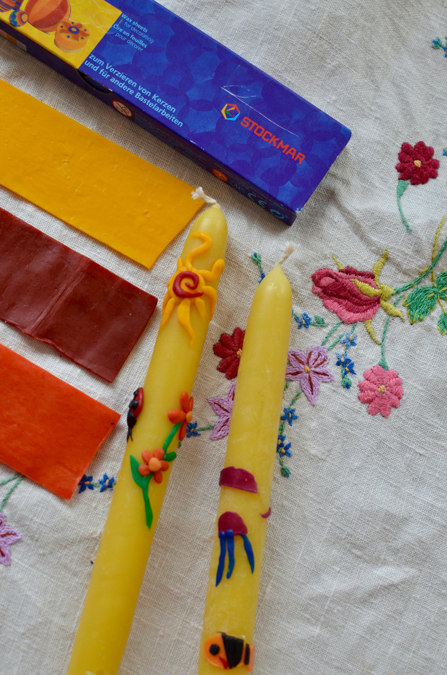 STOCKMAR Decorative Wax Sheets- 12 Assorted Colours Small