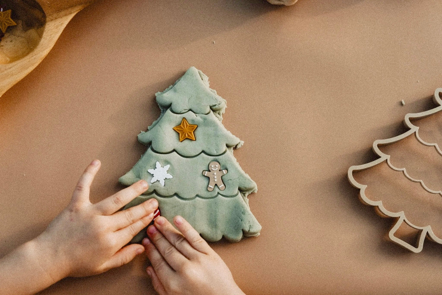 Christmas Tree Playdough Decorating Kit