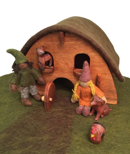 Gnome House + Felt Roof